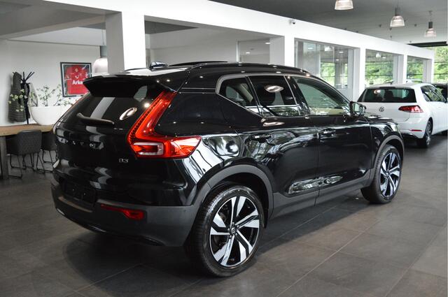 Volvo XC40 2.0 B3 Plus Dark leer pano camera harman kardon 20 inch !!