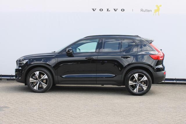Volvo XC40 T4 211PK Automaat Recharge R-Design Apple Carplay / Getinte ramen vanaf de B-stijl / 19" lichtmetalen velgen / Verwarmbare voorruit / Cruise Control