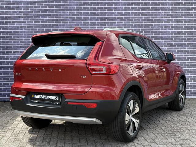 Volvo XC40 1.5 T2 Momentum Business | Leder | Keyless entry | Elektrische achterklep | Adaptieve Cruise controle | Parkeersensoren V+A |
