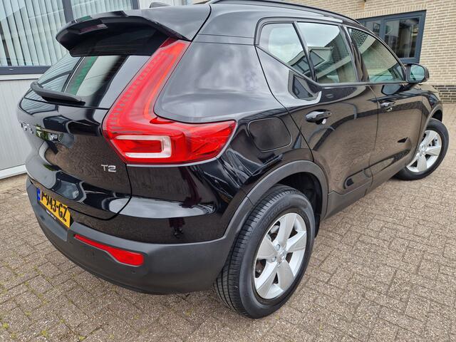 Volvo XC40 1.5 T2 Momentum Camera | Climate Pack | Navi tech