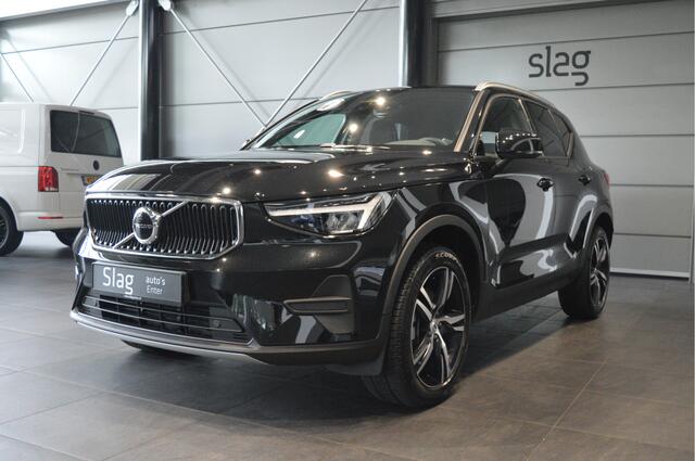 Volvo XC40 2.0 B3 Core navi keyless camera led pdc 19 inch 164 pk !!