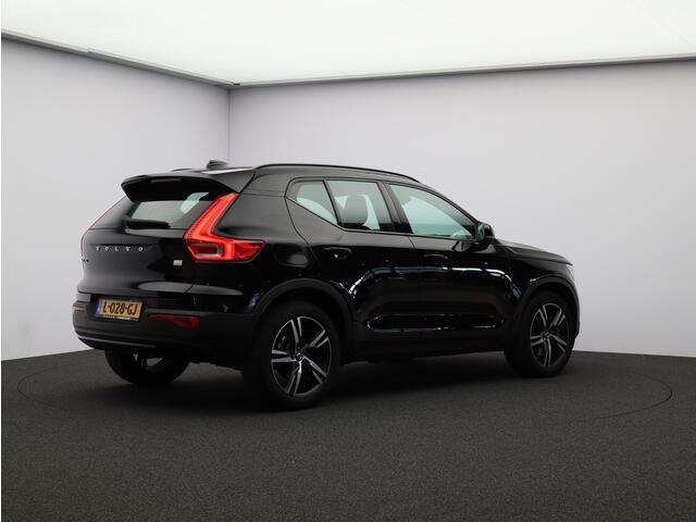 Volvo XC40 T4 Recharge R-Design / Pan dak / CarPlay / DAB+ / 19"