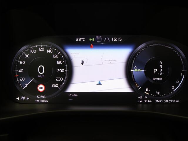 Volvo XC40 T4 Recharge R-Design / Pan dak / CarPlay / DAB+ / 19"