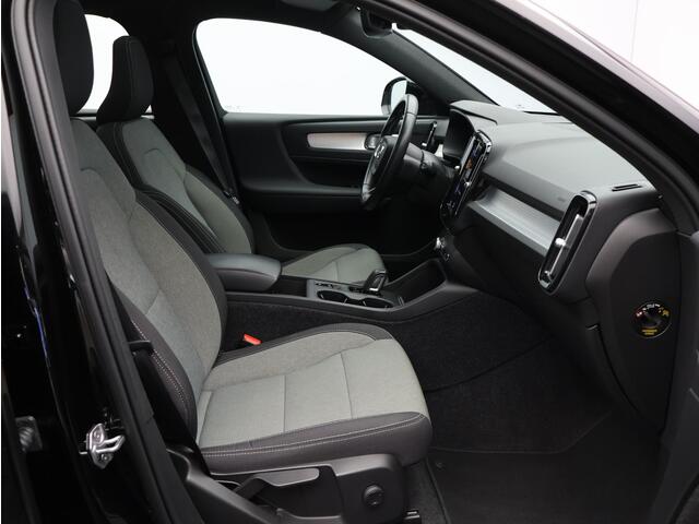 Volvo XC40 T4 Recharge R-Design / Pan dak / CarPlay / DAB+ / 19"