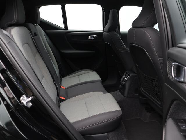 Volvo XC40 T4 Recharge R-Design / Pan dak / CarPlay / DAB+ / 19"