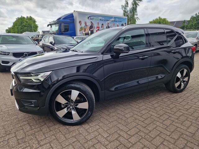 Volvo XC40 1.5 T3 Business Pro Cam | Climate Pack