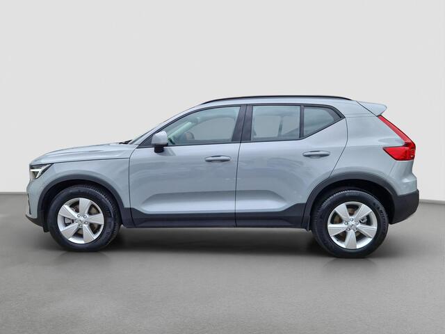 Volvo XC40 2.0 B3 Essential | Apple Carplay / Android Auto | Climate | PDC | DAB | Licht- en Regensensor | LED |