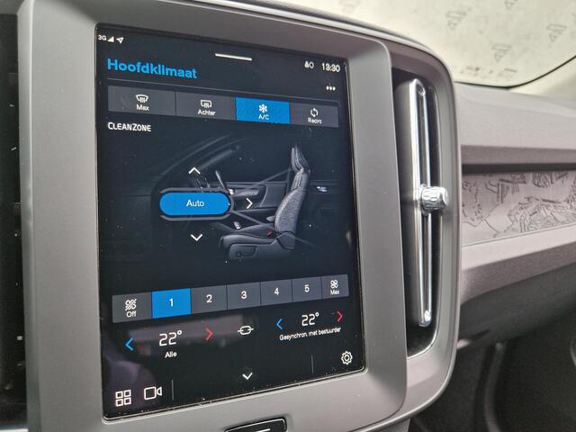 Volvo XC40 2.0 B3 Essential | Apple Carplay / Android Auto | Climate | PDC | DAB | Licht- en Regensensor | LED |