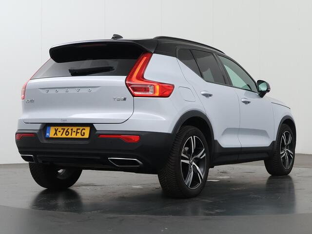 Volvo XC40 1.5 T5 Twin Engine R-Design | Panoramadak | Elekt. Stoelverstelling met geheugen | Stoel/Stuurwielverwarming | Elekt. Achterklep |