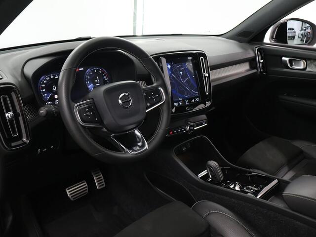 Volvo XC40 1.5 T5 Twin Engine R-Design | Panoramadak | Elekt. Stoelverstelling met geheugen | Stoel/Stuurwielverwarming | Elekt. Achterklep |
