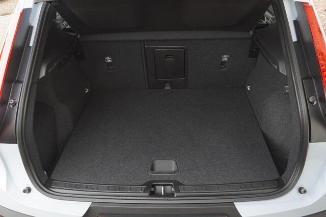 Volvo XC40 1.5 T5 Plug-in hybrid Plus Dark
