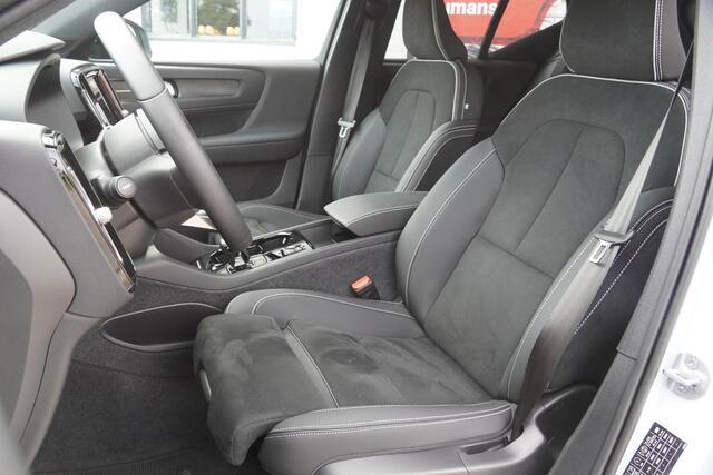 Volvo XC40 1.5 T5 Plug-in hybrid Plus Dark