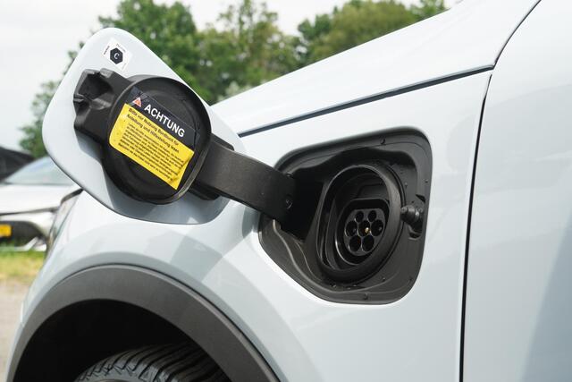 Volvo XC40 1.5 T5 Plug-in hybrid Plus Dark