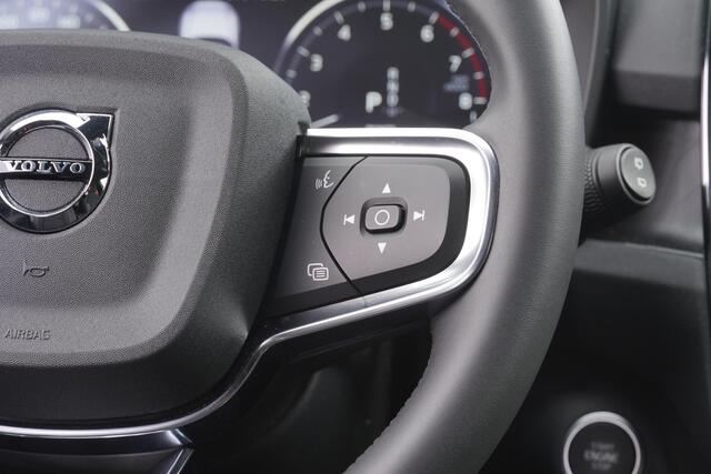 Volvo XC40 1.5 T5 Plug-in hybrid Plus Dark