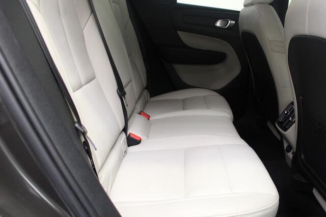 Volvo XC40 T4 Inscription | Rijklaarprijs | Adaptieve Cruise |