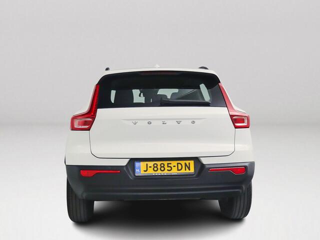 Volvo XC40 T2 Aut. Momentum Core | Navigation Tech | Apple Carplay