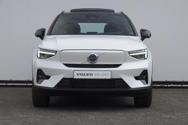 Volvo XC40 232PK Automaat Recharge Ultimate 70 KwH / Trekhaak / Adaptieve cruise control / BLIS / Parkeersensoren met 360 camera / Elektrische stoelen / Apple carplay / elektrische achterklep / Harman kardon audio