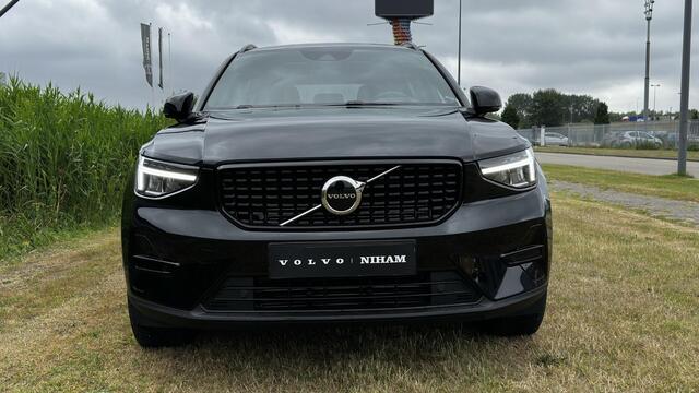 Volvo XC40 T4 PLUG-IN HYBRID PLUS DARK -PANO.DAK|POWER-SEATS|HARMAN/KARDON|PRIVACY.GLAS