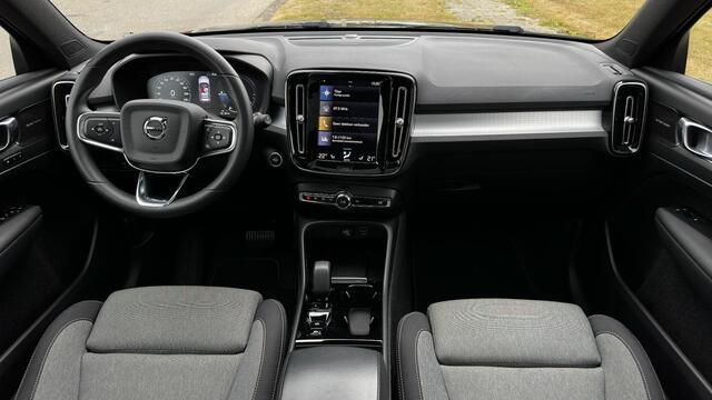 Volvo XC40 T4 PLUG-IN HYBRID PLUS DARK -PANO.DAK|PRIVACY.GLAS|RESERVEWIEL