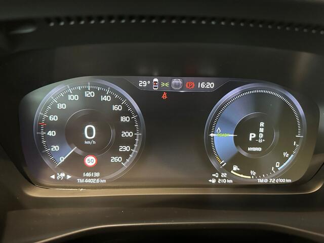 Volvo XC40 T5 Aut. Plug-in Hybrid Inscription ACC Panoramadak 262pk