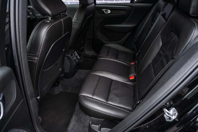 Volvo XC40 Recharge Twin AWD Plus 78 kWh | Lederen bekleding | Trekhaak | Adaptive Cruise control | Warmtepomp | Google Maps navigatie | Stoel-/stuurverwarming | Keyless entry