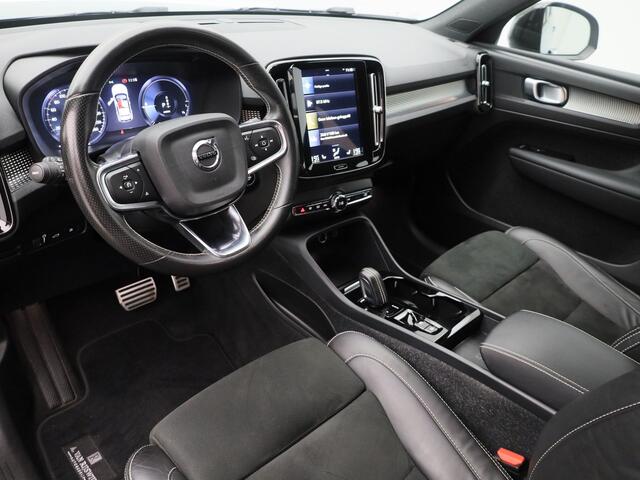 Volvo XC40 1.5 T4 Recharge R-Design | CAMERA | KEYLESS | STOEL- EN BANKVERW.