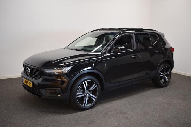 Volvo XC40 T5 261pk AUT7 Twin Engine R-Design Schuifdak/ Stuurverw./Stoelverw. v+a/ Camera/ PDC