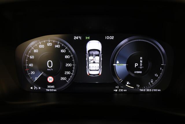 Volvo XC40 1.5 T5 Recharge R-Design | Schuif- opendak | Trekhaak Elektr. | 360 Camera