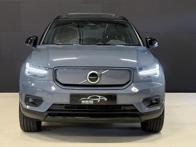 Volvo XC40 Recharge P8 AWD R-Design | Panoramadak | Trekhaak | Stoel/stuurverwarming