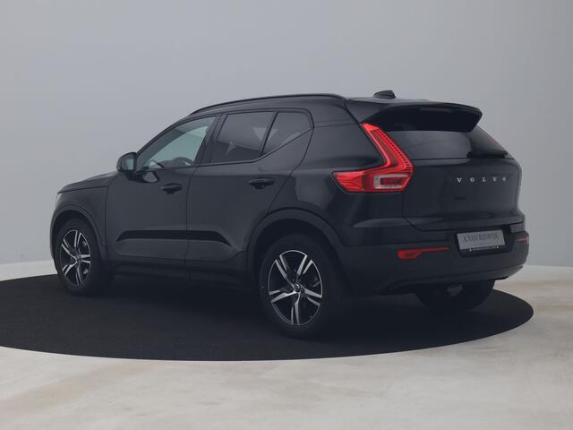 Volvo XC40 1.5 T3 163 PK Automaat R-Design | CAMERA | H&K | LEDER | KEYLESS