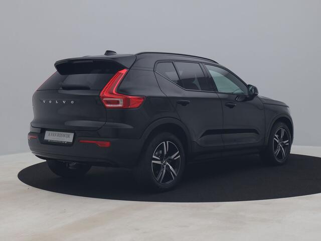 Volvo XC40 1.5 T3 163 PK Automaat R-Design | CAMERA | H&K | LEDER | KEYLESS