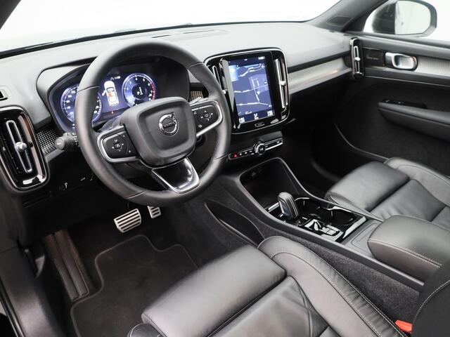 Volvo XC40 1.5 T3 163 PK Automaat R-Design | CAMERA | H&K | LEDER | KEYLESS