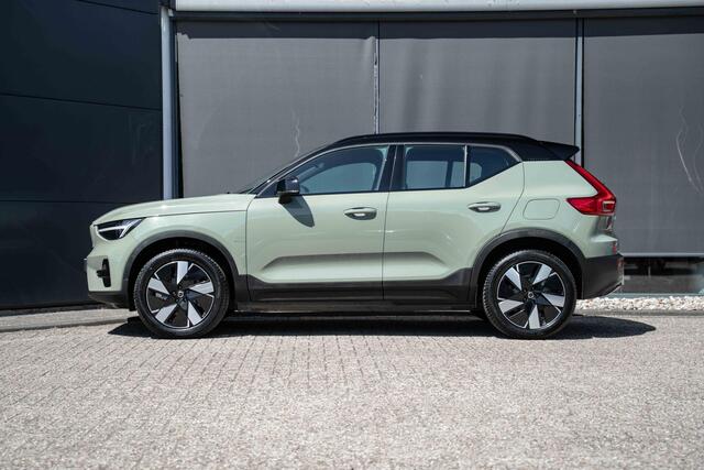 Volvo XC40 Single Motor Extended Range Plus 82 kWh | Elektrische Trekhaak | Verwarmde Stoelen+Stuurwiel | Dodehoekbewaking | Apple Carplay / Android Auto | Keyless Entry/Start