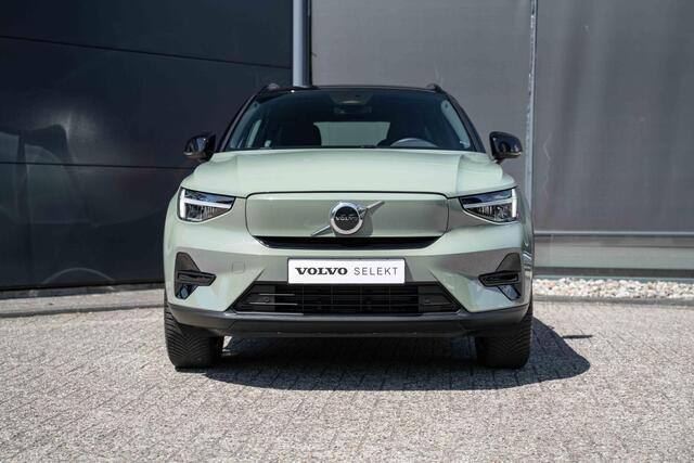 Volvo XC40 Single Motor Extended Range Plus 82 kWh | Elektrische Trekhaak | Verwarmde Stoelen+Stuurwiel | Dodehoekbewaking | Apple Carplay / Android Auto | Keyless Entry/Start