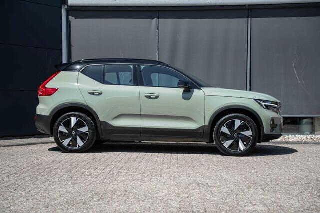 Volvo XC40 Single Motor Extended Range Plus 82 kWh | Elektrische Trekhaak | Verwarmde Stoelen+Stuurwiel | Dodehoekbewaking | Apple Carplay / Android Auto | Keyless Entry/Start