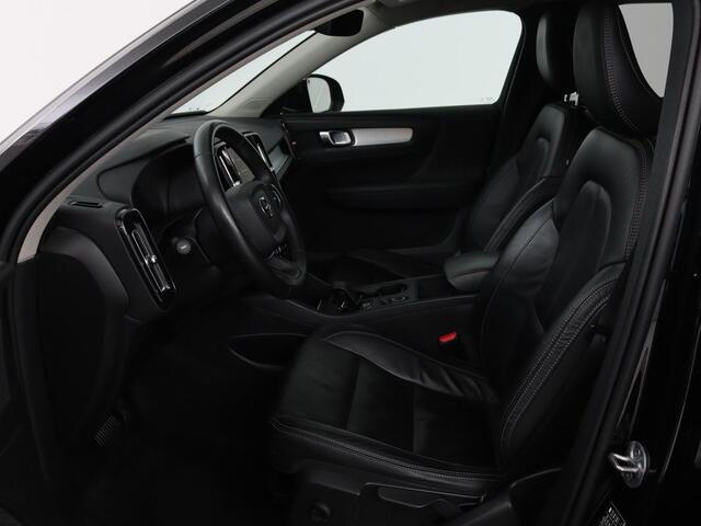 Volvo XC40 1.5 T4 Recharge Incription Expression | Leder | Trekhaak | Camera | Carplay | Keyless | Full LED | Parkeerhulp | Cruise control | Climate control