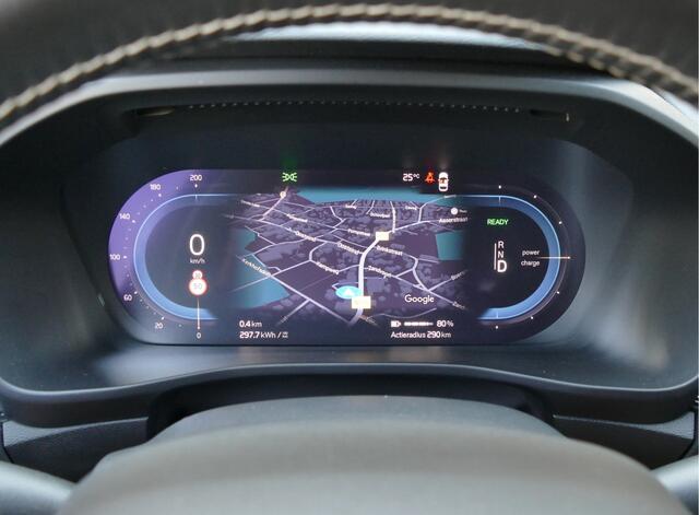 Volvo XC40 Recharge P8 AWD R-Design | schuifdak | Harman Kardon audio | trekhaak | verwarmd stuur