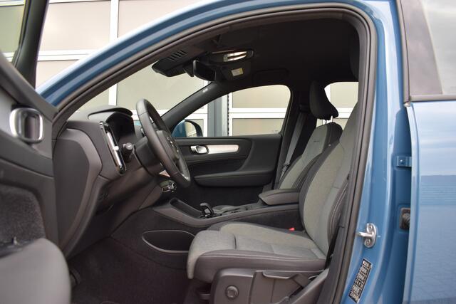 Volvo XC40 2.0 B3 Core Camera | ACC | 4cilinder! apple carplay | android auto