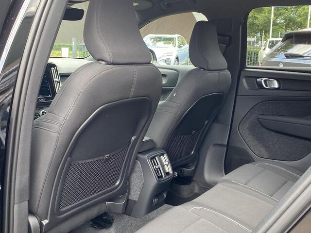 Volvo XC40 Single Motor Extended Range Plus 82 kWh ORIG. NL. NAP KM. | CAMERA | VOLVO GARANTIE T/M 1-2026