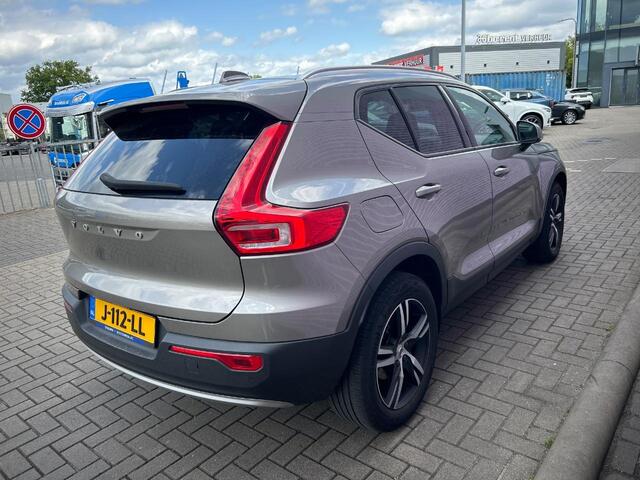 Volvo XC40 1.5 T2 Business Pro | Adaptive cruisecontrol | Apple Carplay/Android Auto | Elektrisch inklapbare trekhaak