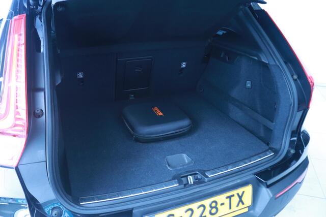 Volvo XC40 1.5 T5 Twin Engine R-Design Schuifdak/Clima/Navi/Trekhaak