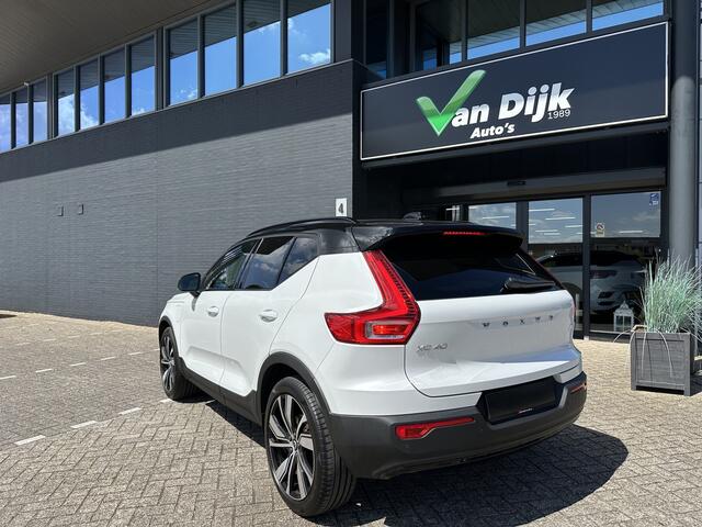 Volvo XC40 1.5 T5 Recharge R-Design Panodak