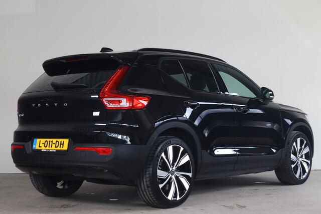 Volvo XC40 Recharge P8 AWD R-Design NL-Auto!! Panoramadak I Leder