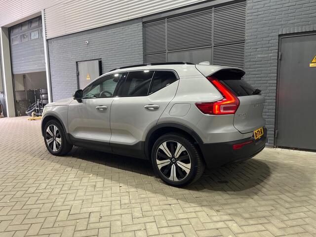 Volvo XC40 Recharge Twin Ultimate 78 kWh | Incl. BTW | Panoramadak | Trekhaak | ACC | 360° Camera | BLIS | Stoel+Stuurverwarming