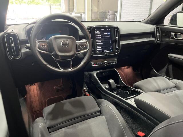 Volvo XC40 Recharge Twin Ultimate 78 kWh | Incl. BTW | Panoramadak | Trekhaak | ACC | 360° Camera | BLIS | Stoel+Stuurverwarming