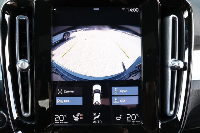 Volvo XC40 T4 Recharge Core Bright - IntelliSafe Assist & Surround - Parkeercamera achter - Verwarmde voorstoelen & stuur - Parkeersensoren voor & achter - Draadloze tel. lader - Extra getint glas - 19' LMV