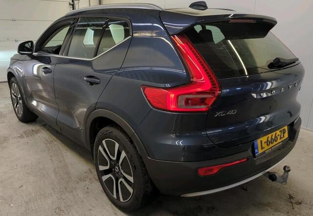 Volvo XC40 1.5 T5 Recharge 262 pk Inscription Navi Trekhaak Camera Elek Stoelen Intellisafe Assist + Surround ACC Harman Kardon Stoel + Stuur Verwarming 19 Inch Carplay NL Auto Plug In Hybride