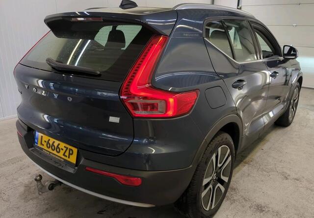 Volvo XC40 1.5 T5 Recharge 262 pk Inscription Navi Trekhaak Camera Elek Stoelen Intellisafe Assist + Surround ACC Harman Kardon Stoel + Stuur Verwarming 19 Inch Carplay NL Auto Plug In Hybride
