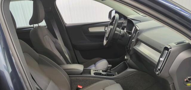 Volvo XC40 1.5 T5 Recharge 262 pk Inscription Navi Trekhaak Camera Elek Stoelen Intellisafe Assist + Surround ACC Harman Kardon Stoel + Stuur Verwarming 19 Inch Carplay NL Auto Plug In Hybride