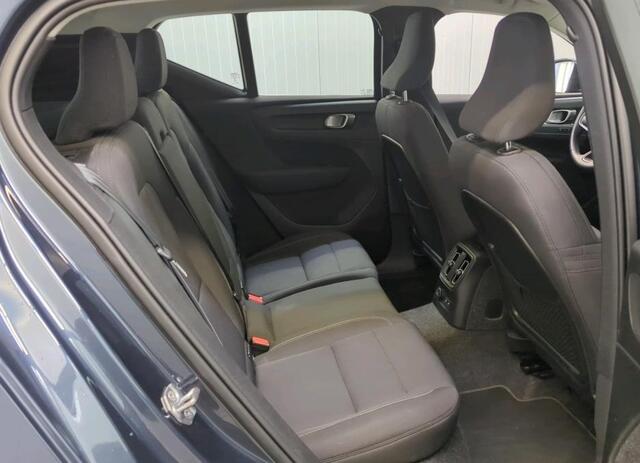 Volvo XC40 1.5 T5 Recharge 262 pk Inscription Navi Trekhaak Camera Elek Stoelen Intellisafe Assist + Surround ACC Harman Kardon Stoel + Stuur Verwarming 19 Inch Carplay NL Auto Plug In Hybride